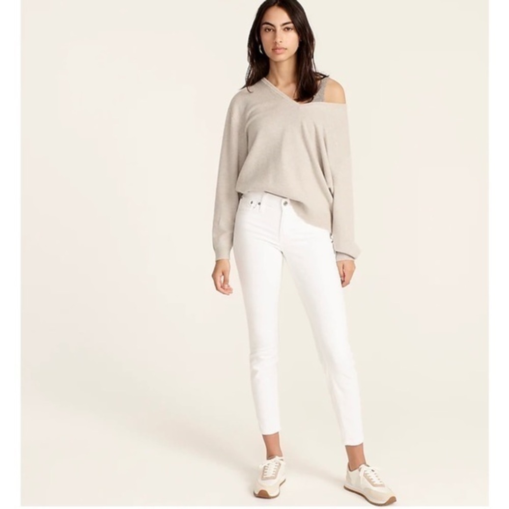 J Crew 8" toothpick jean in white